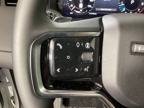 Used 2025 Land Rover Discovery Sport S AWD/4WD image 22