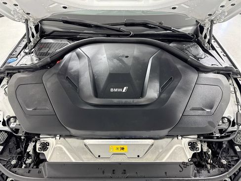 Used 2023 BMW i4 eDrive35 RWD image 38