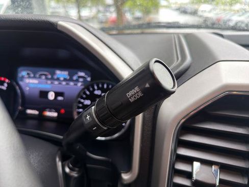 Certified 2020 Ford F350 Lariat w/ Lariat Value Package AWD/4WD image 36