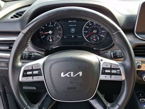 Used 2022 Kia Telluride SX image 27