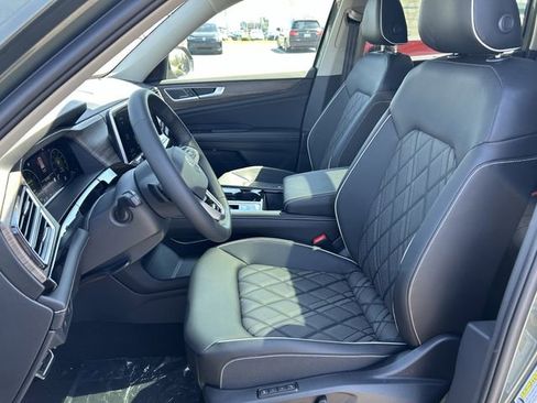 New 2026 Volkswagen Atlas SEL Premium R-Line AWD/4WD image 22