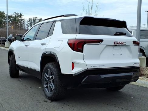 New 2026 GMC Terrain AT4 w/ Technology Package II AWD/4WD image 4