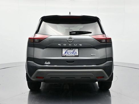 Used 2023 Nissan Rogue SV image 6