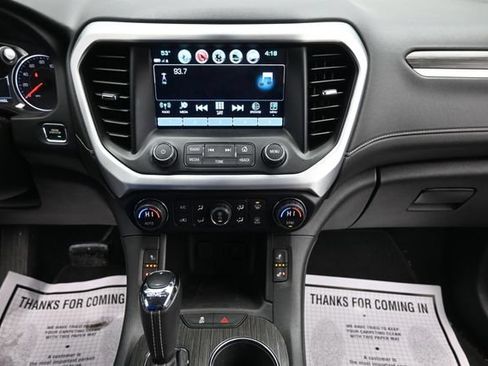 Used 2019 GMC Acadia SLT AWD/4WD image 19