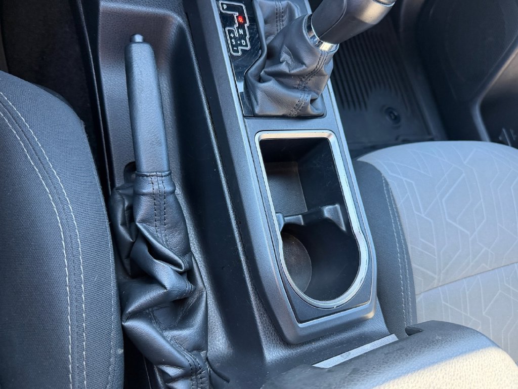 Used 2022 Toyota Tacoma TRD Sport w/ Black Out Package (TMS) AWD/4WD image 26