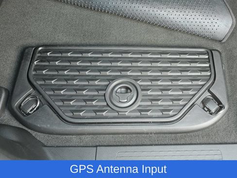 Used 2023 RAM 1500 Laramie AWD/4WD image 31