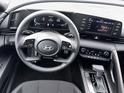 New 2026 Hyundai Elantra Sport image 17