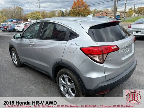 Used 2016 Honda HR-V EX image 18
