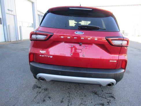 Used 2023 Ford Escape Active w/ Tech Pack #2 image 6