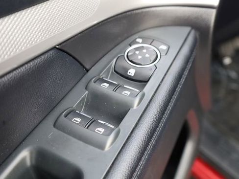 Used 2017 Ford Explorer XLT w/ Equipment Group 202A image 15