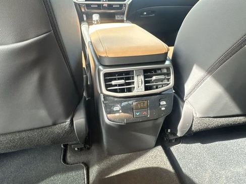 Used 2025 Lexus RX 350 Premium image 21