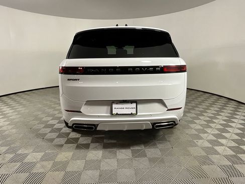 Certified 2025 Land Rover Range Rover Sport Dynamic SE image 7