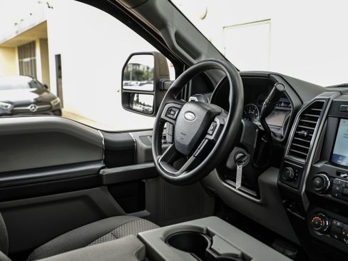 Used 2020 Ford F250 XLT AWD/4WD image 12