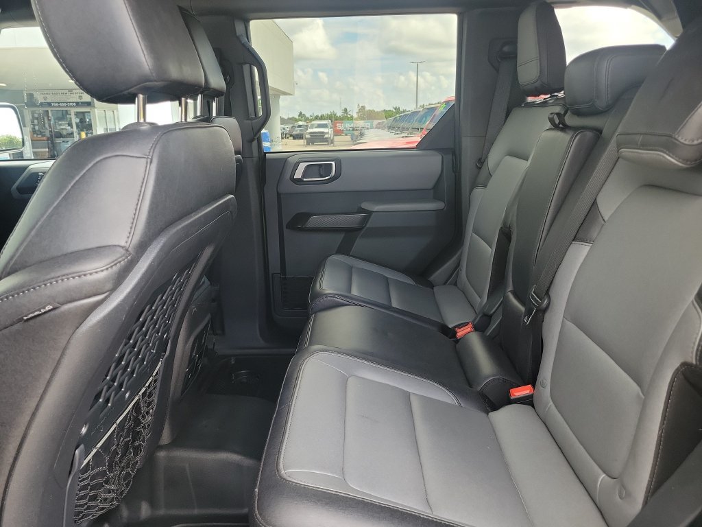 Used 2024 Ford Bronco Everglades AWD/4WD image 13