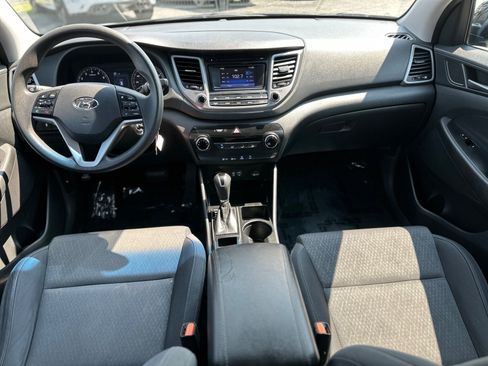 Used 2017 Hyundai Tucson SE FWD image 37