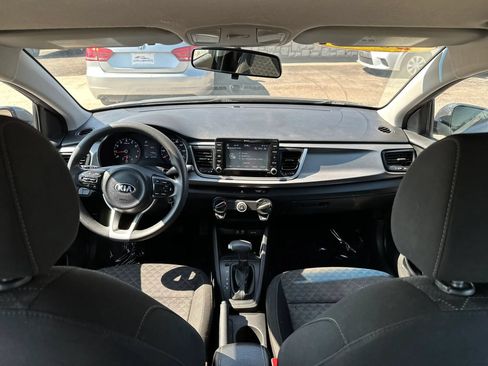 Used 2019 Kia Rio S FWD image 19