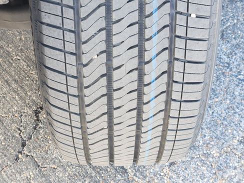 Used 2023 Chevrolet Tahoe Premier w/ Premium Package image 10