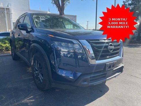 Certified 2024 Nissan Pathfinder SV AWD/4WD image 1