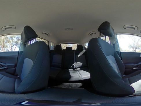 Used 2025 Kia Soul LX w/ LX Technology Package image 37