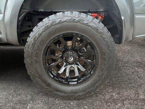Used 2019 Ford F150 Raptor w/ Equipment Group 802A Luxury AWD/4WD image 8
