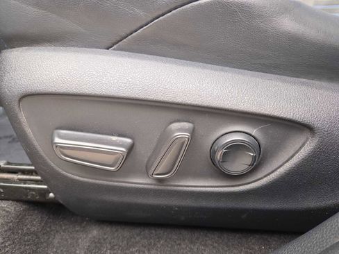 Used 2020 Toyota RAV4 XSE image 18