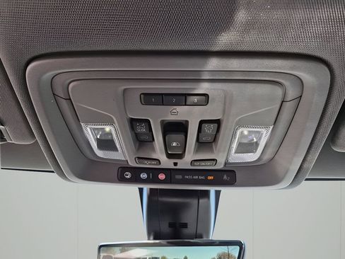 Used 2022 GMC Sierra 2500 Denali w/ Technology Package image 42