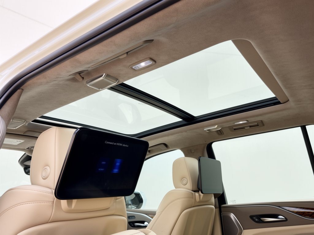 Used 2023 Cadillac Escalade Sport Platinum AWD/4WD image 27