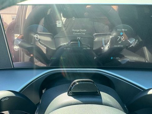 New 2026 Hyundai Ioniq 9 Limited AWD/4WD image 22