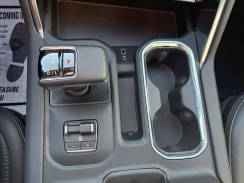 Used 2023 GMC Sierra 1500 Denali w/ Denali Reserve Package image 19