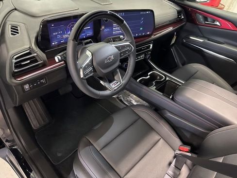 New 2026 Chevrolet Traverse Z71 w/ Enhanced Driving Package AWD/4WD image 45