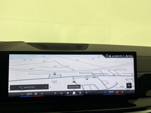 Used 2024 BMW X7 xDrive40i w/ M Sport Package image 16