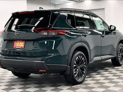 New 2026 Nissan Rogue Dark Armor AWD/4WD image 17