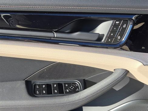 New 2026 Porsche Panamera 4 image 7