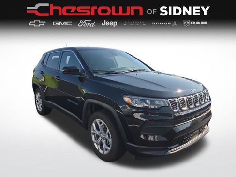 Used 2024 Jeep Compass Sport AWD/4WD image 3