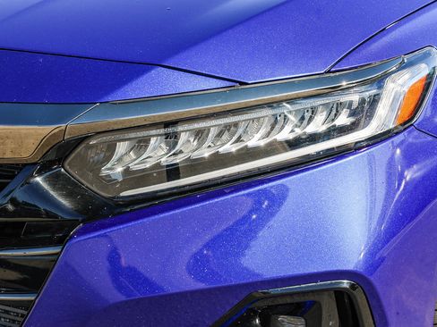Certified 2022 Honda Accord Sport image 8