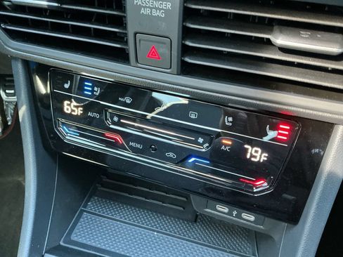 New 2026 Volkswagen Jetta GLI Autobahn FWD image 17