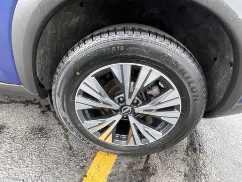 Certified 2023 Nissan Rogue SV AWD/4WD image 27