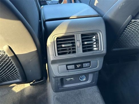 Used 2023 Audi Q5 2.0T Premium Plus w/ Premium Plus Package image 15
