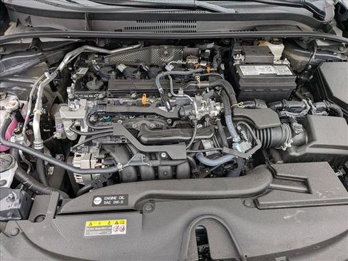 Certified 2025 Toyota Corolla SE image 23