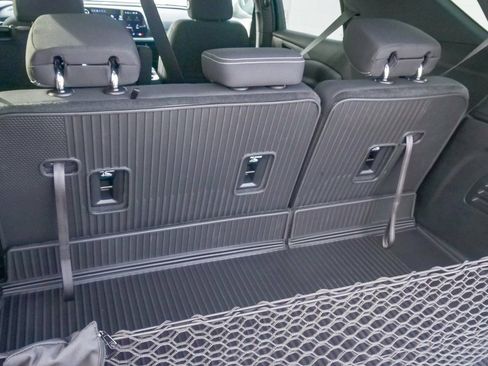 New 2026 Chevrolet Traverse LT w/ Midnight/Sport Edition image 23