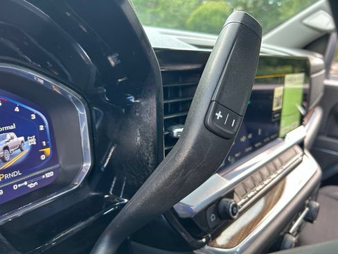 Used 2024 Chevrolet Silverado 3500 LT AWD/4WD image 50