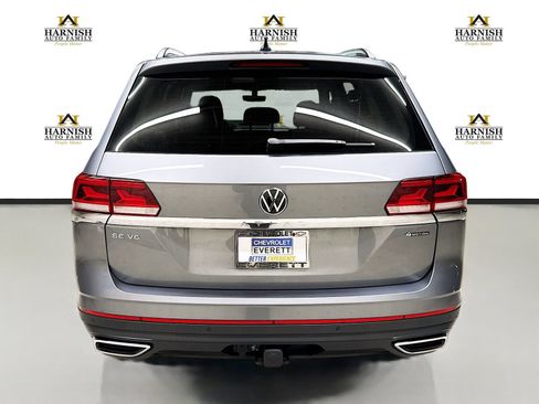 Used 2023 Volkswagen Atlas SE w/ Black Wheel Package AWD/4WD image 7