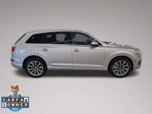 Used 2019 Audi Q7 3.0T Premium Plus AWD/4WD image 2