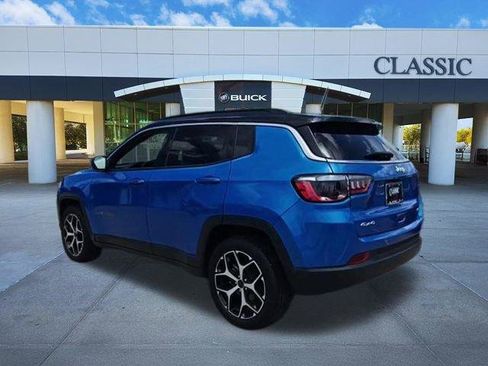 Used 2025 Jeep Compass Limited AWD/4WD image 6