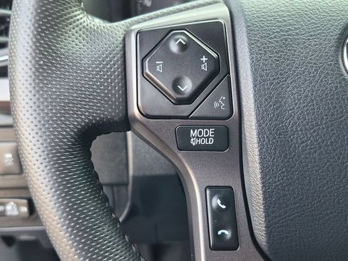 Used 2023 Toyota Tacoma TRD Off-Road w/ TRD Premium Off Road Package AWD/4WD image 15