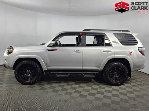 Used 2019 Toyota 4Runner TRD Off-Road Premium image 4