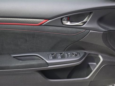 Used 2019 Honda Civic Type R image 23