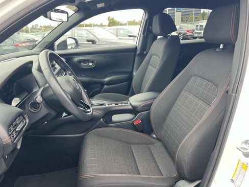 Certified 2024 Honda HR-V Sport image 18