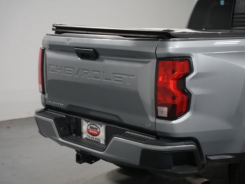 Used 2024 Chevrolet Colorado LT w/ LT Convenience Package image 9