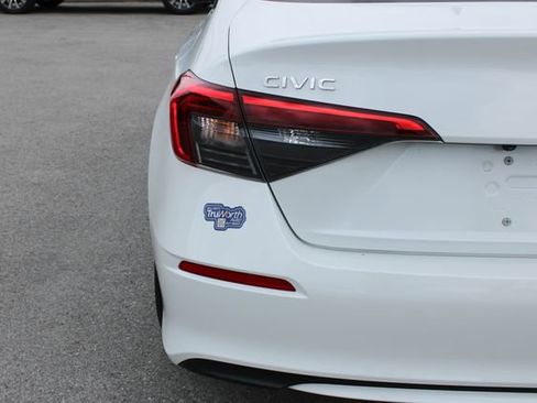 Used 2023 Honda Civic LX image 39